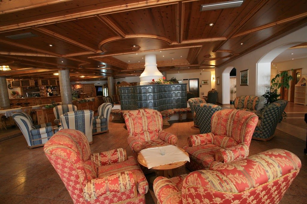 Hotel Shandranj 테세로 외부 사진