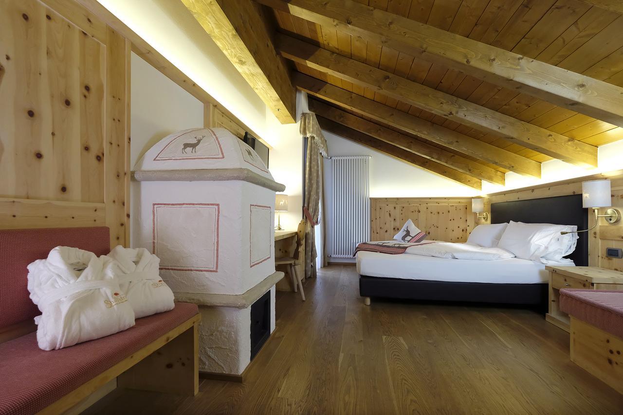 Hotel Shandranj 테세로 외부 사진