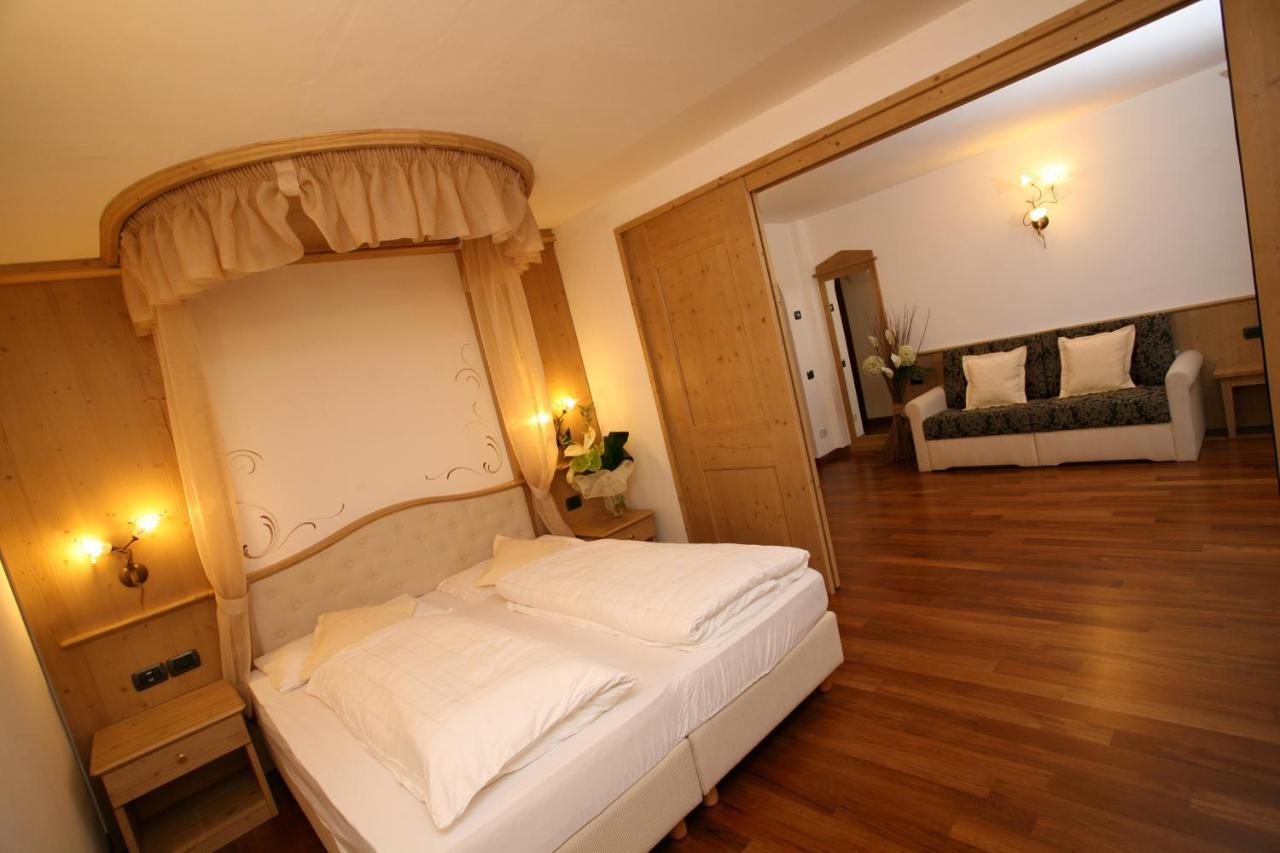 Hotel Shandranj 테세로 객실 사진